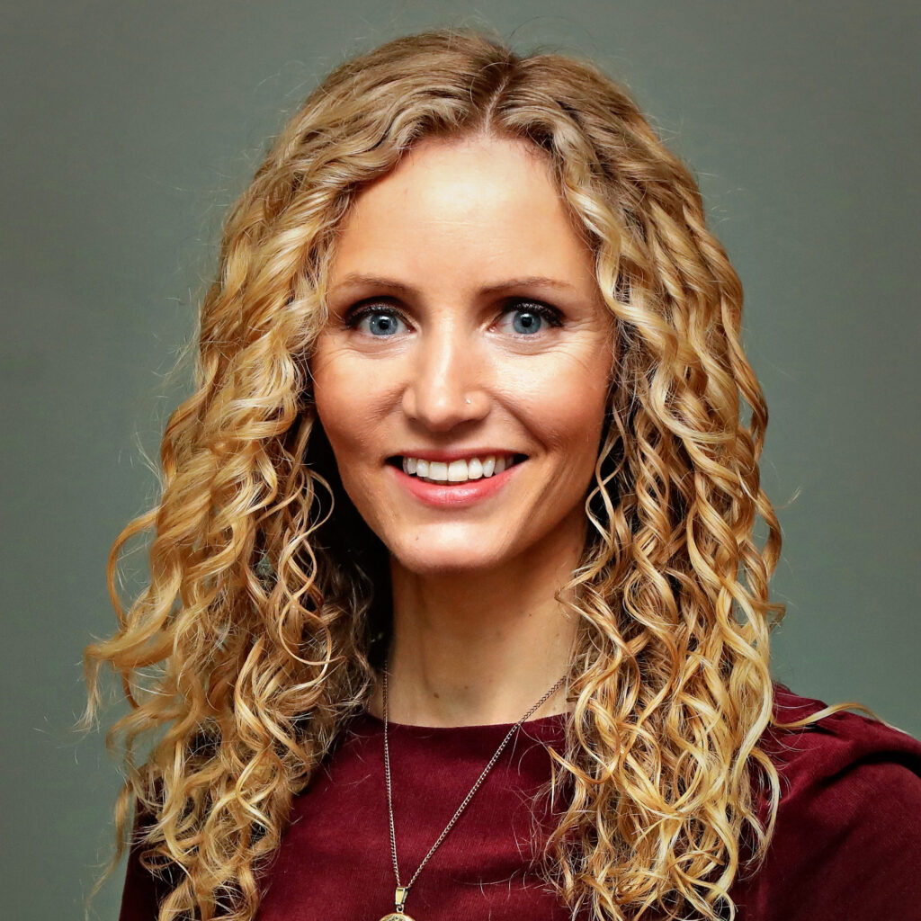 Prof. Suzannah Lipscomb (Chair)