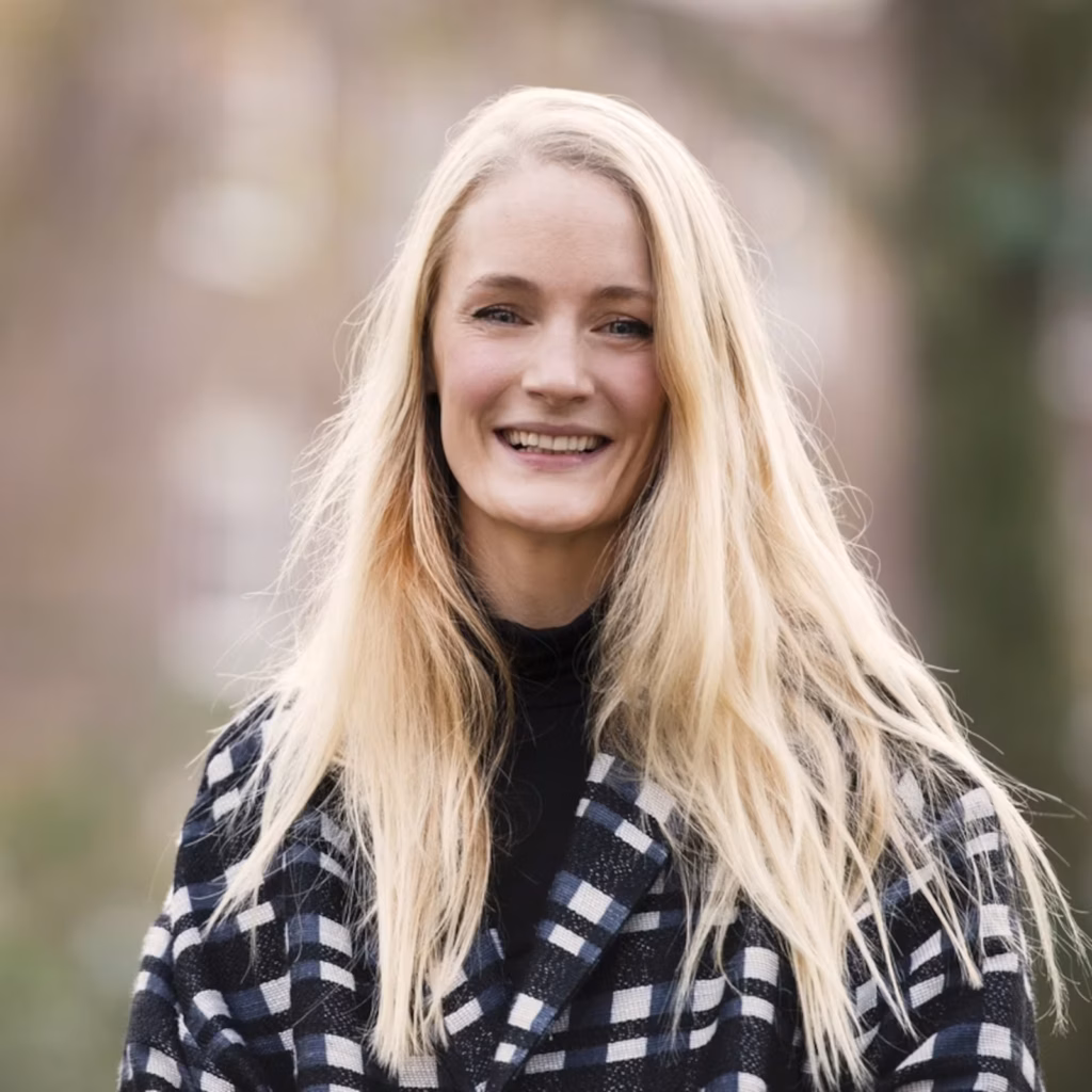 Lucy Foley