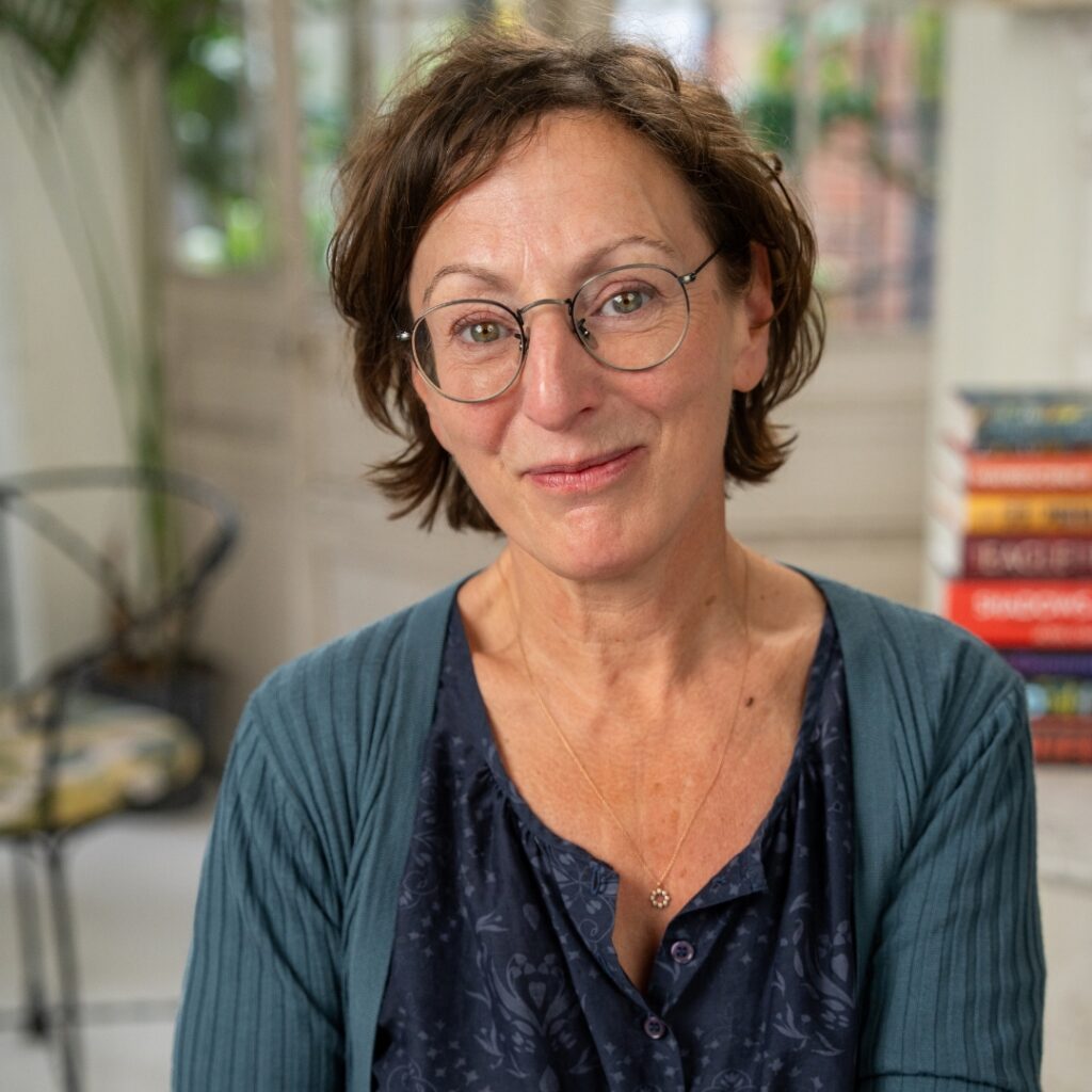 Nina Stibbe