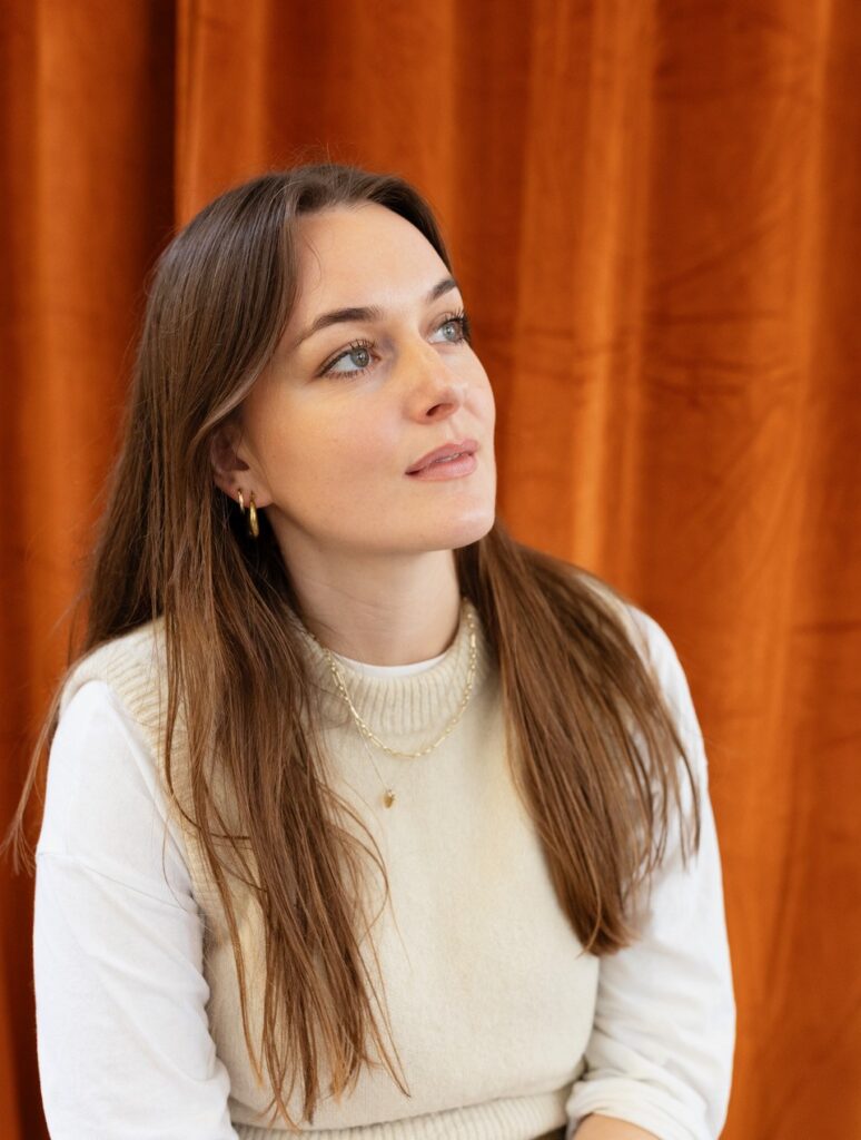 Cecilia Knapp